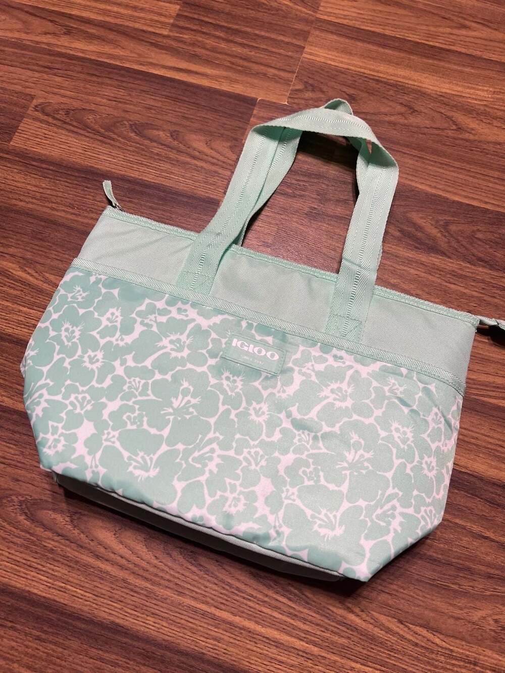 Igloo Insulated Cooler Lunch Tote Bag - Mint Green Floral Print